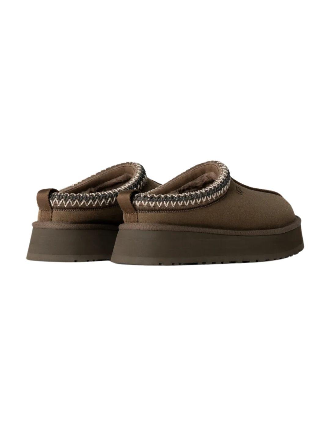 Zuecos UGG Tazz HCK con plataforma Nuez