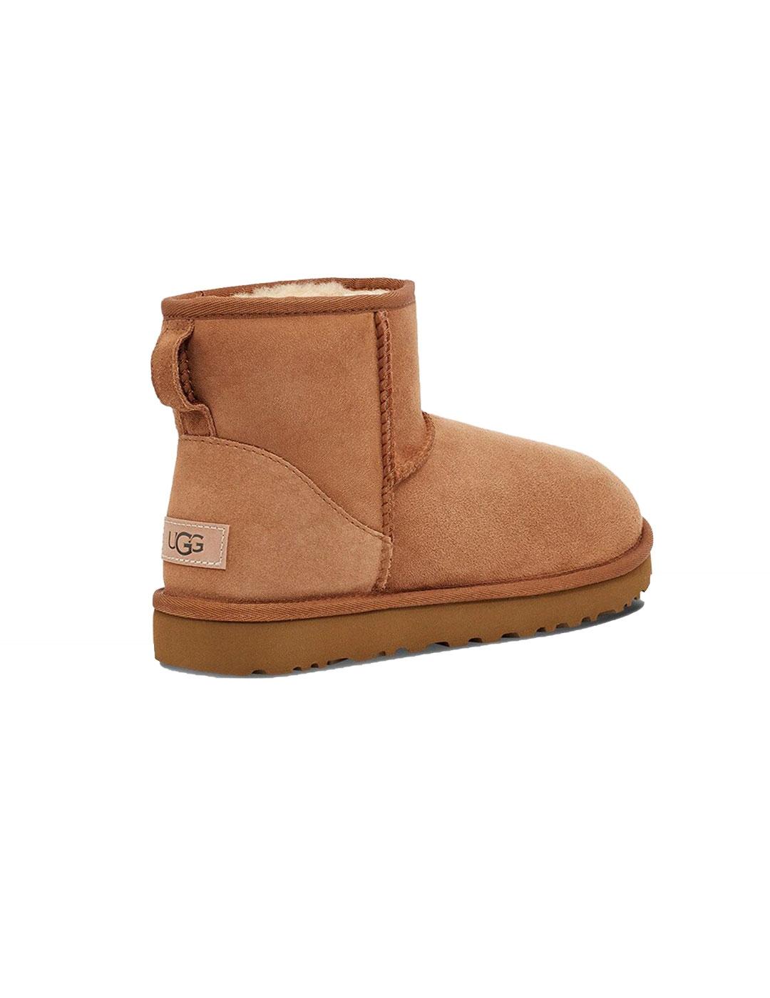 BOTAS UGG CLASIC MINI II CHESTNUT