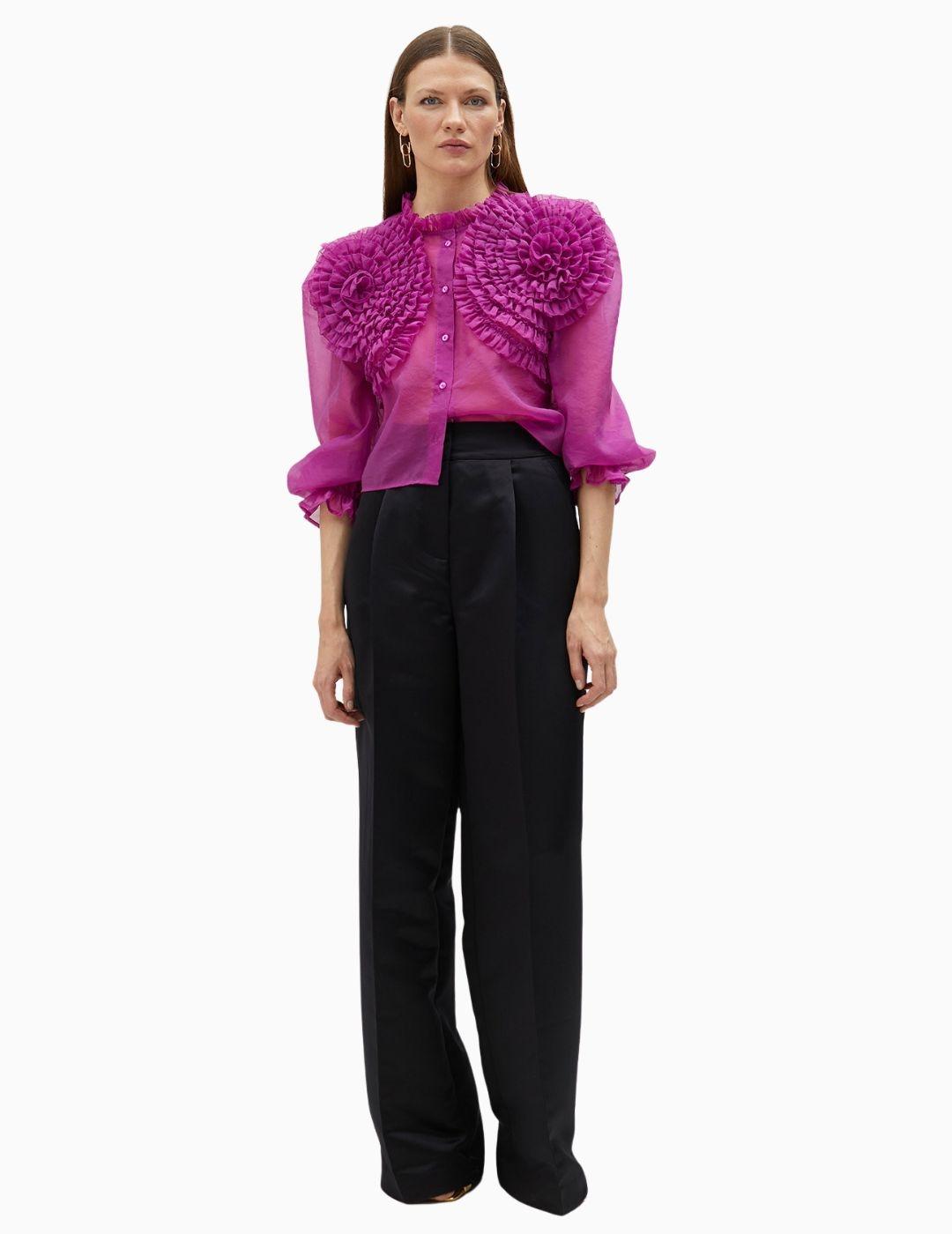 Blusa LOLA CASADEMUNT BY MAITE con detalle floral 