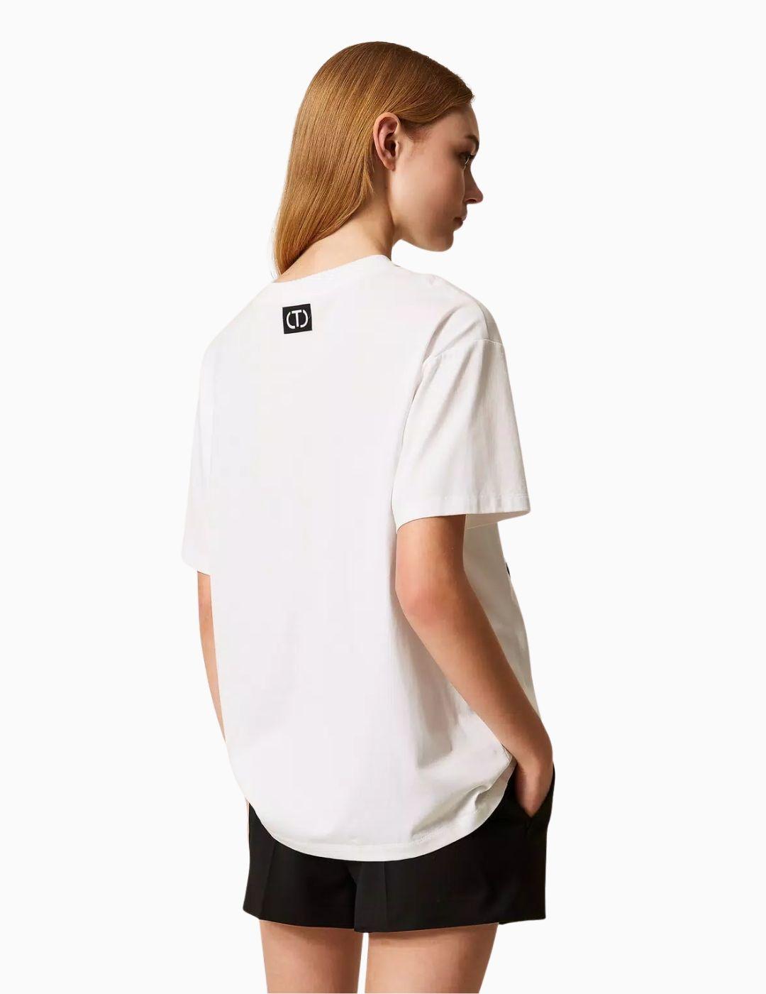 CAMISETA TWINSET OVERSIZE CON BORDADO FLORAL 