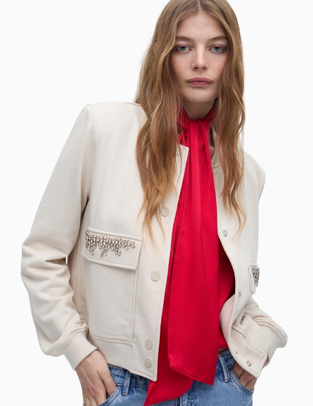 BOMBER LOLA CSDM DETALLE BOLSILLOS JOYA PIEDRA