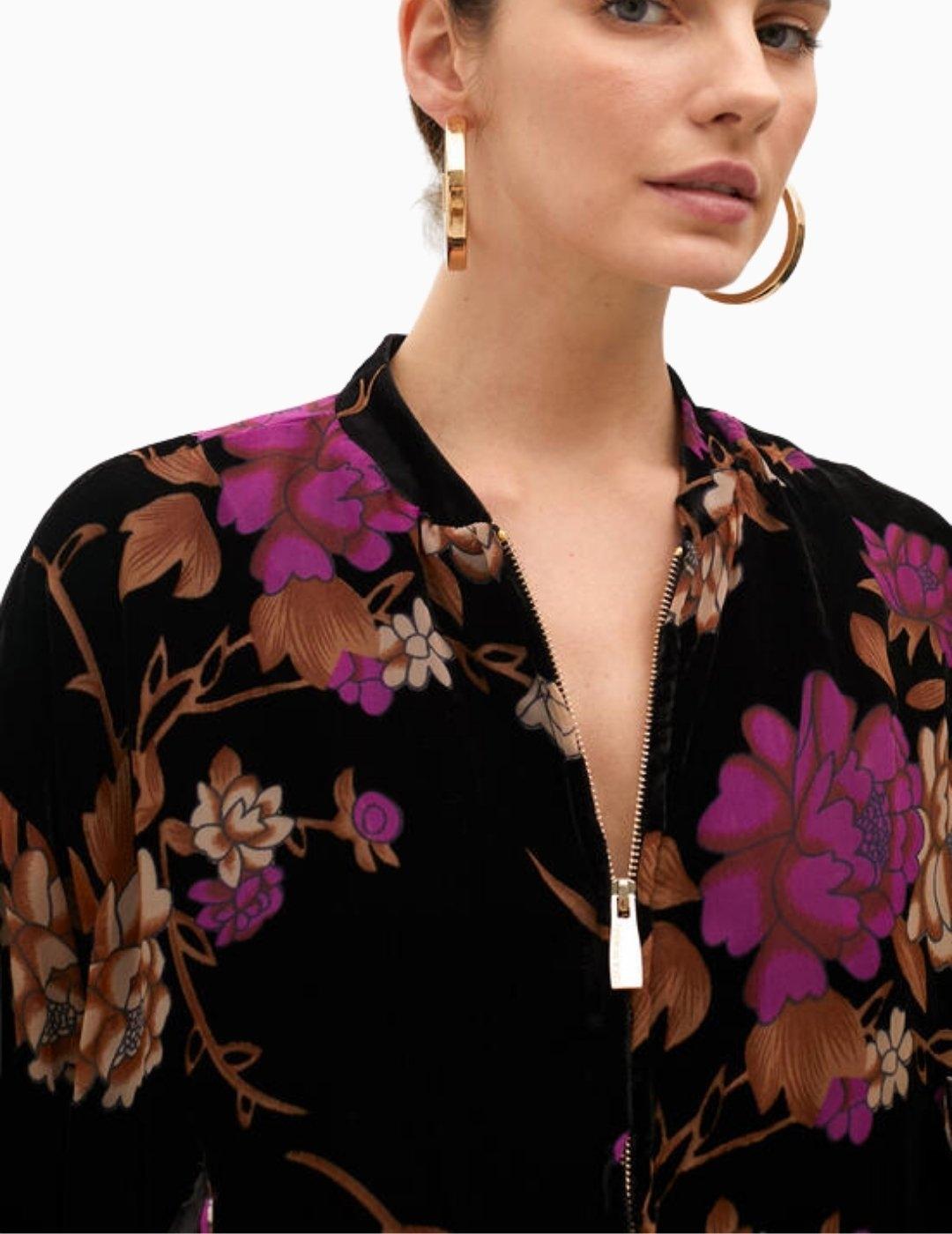 BOMBER LOLA CSDM BY MAITE DEVORÉ VELVET NEGRA