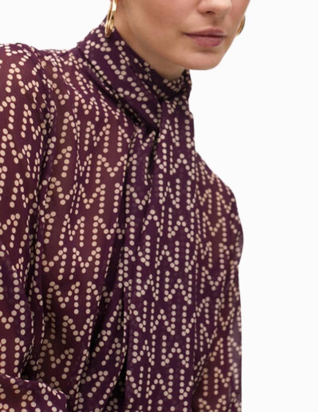 CAMISA LOLA CSDM BY MAITE LOGOTIPADA LAZADA