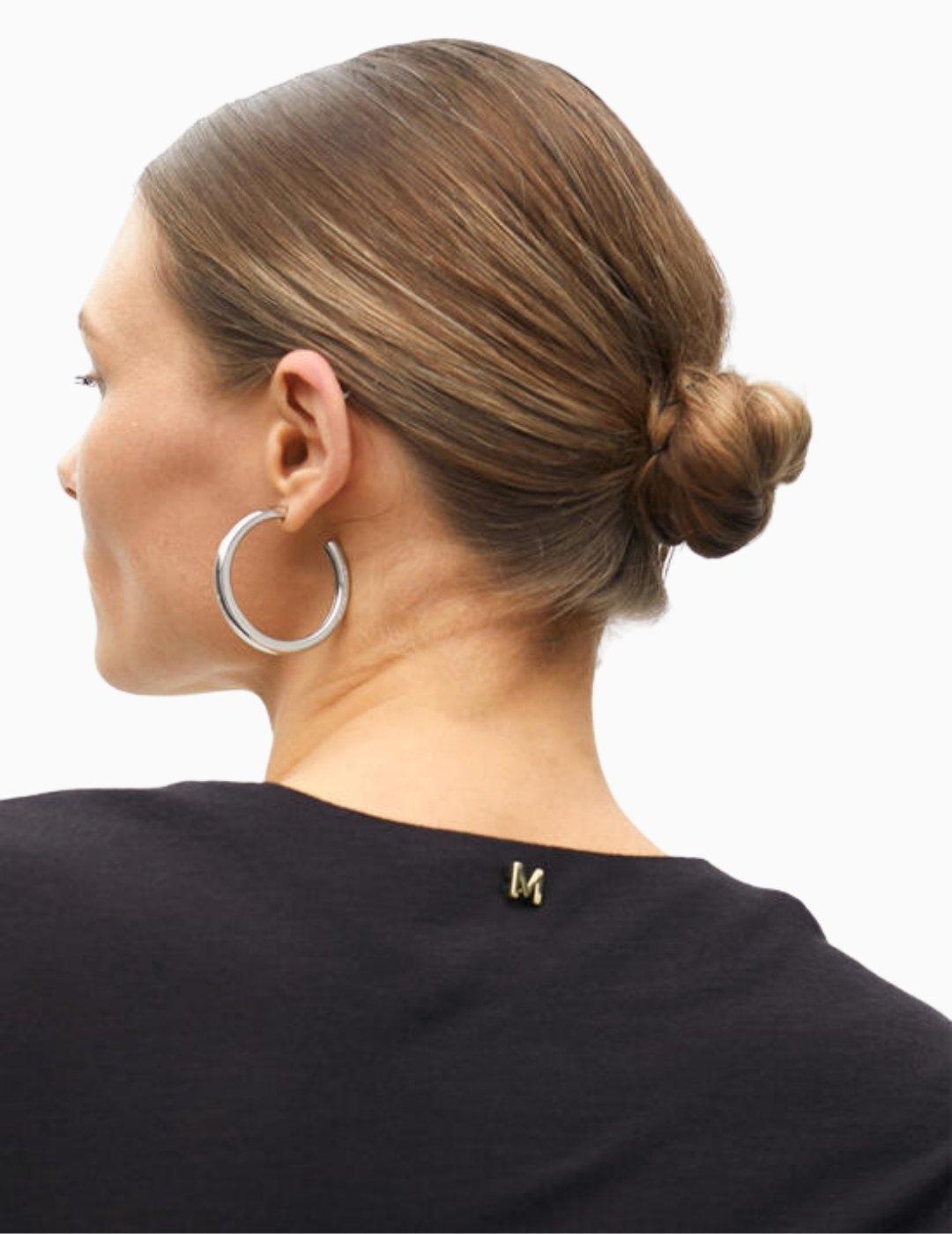 CAMISETA LOLA CSDM BY MAITE PUNTO NUDO NEGRO