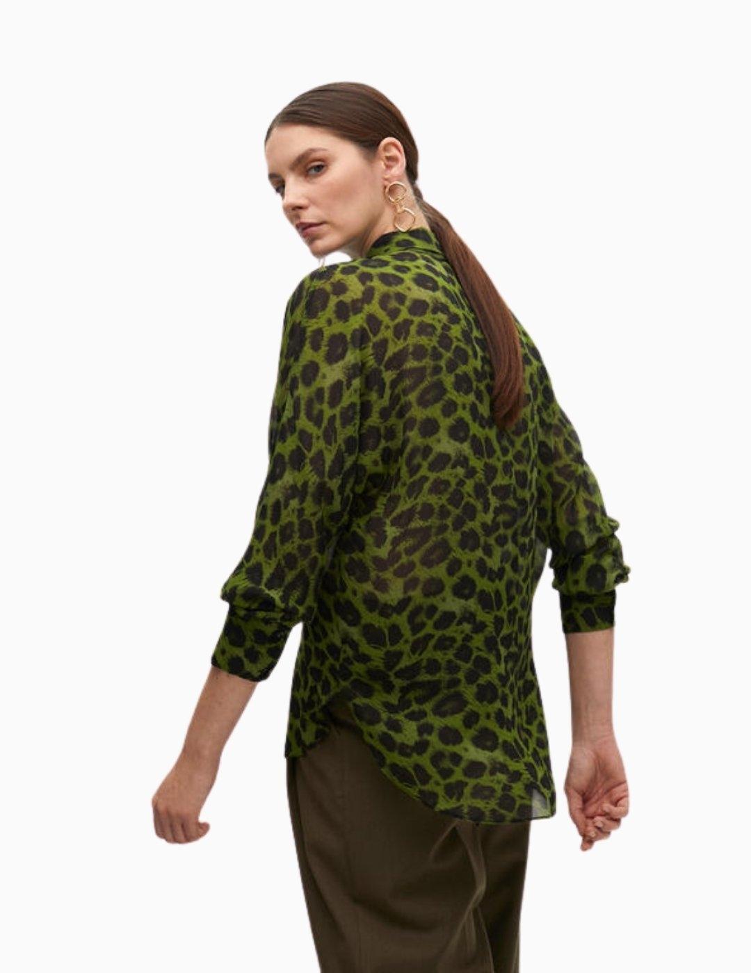 CAMISA LOLA CSDM BY MAITE ANIMAL PRINT VERDE
