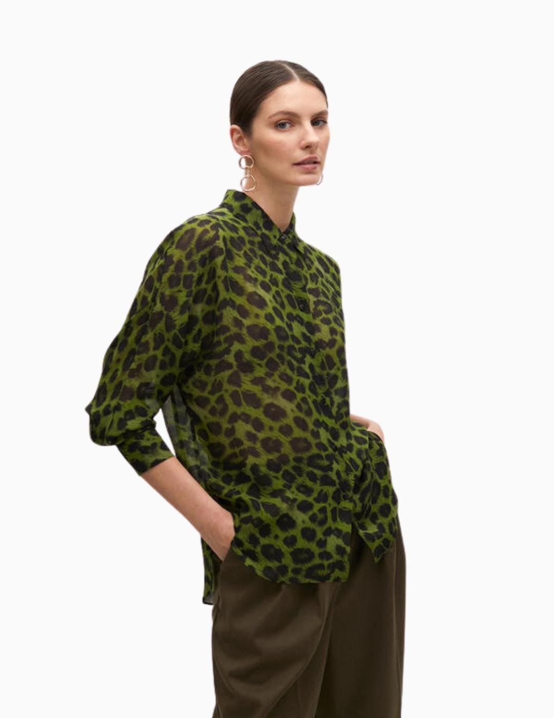 CAMISA LOLA CSDM BY MAITE ANIMAL PRINT VERDE