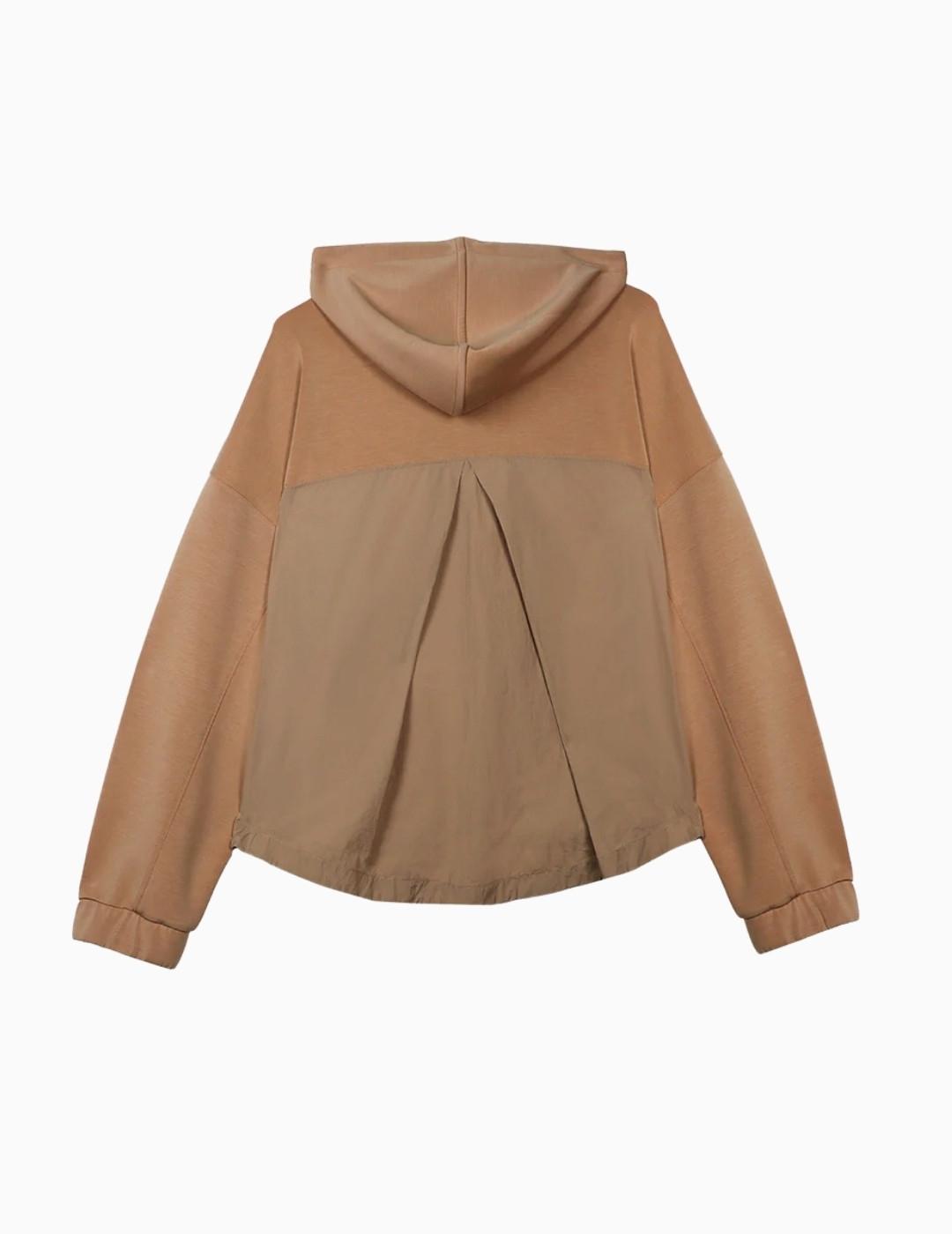 SUDADERA LOLA CSDM BOLSILLO DELANTERO PIEDRA