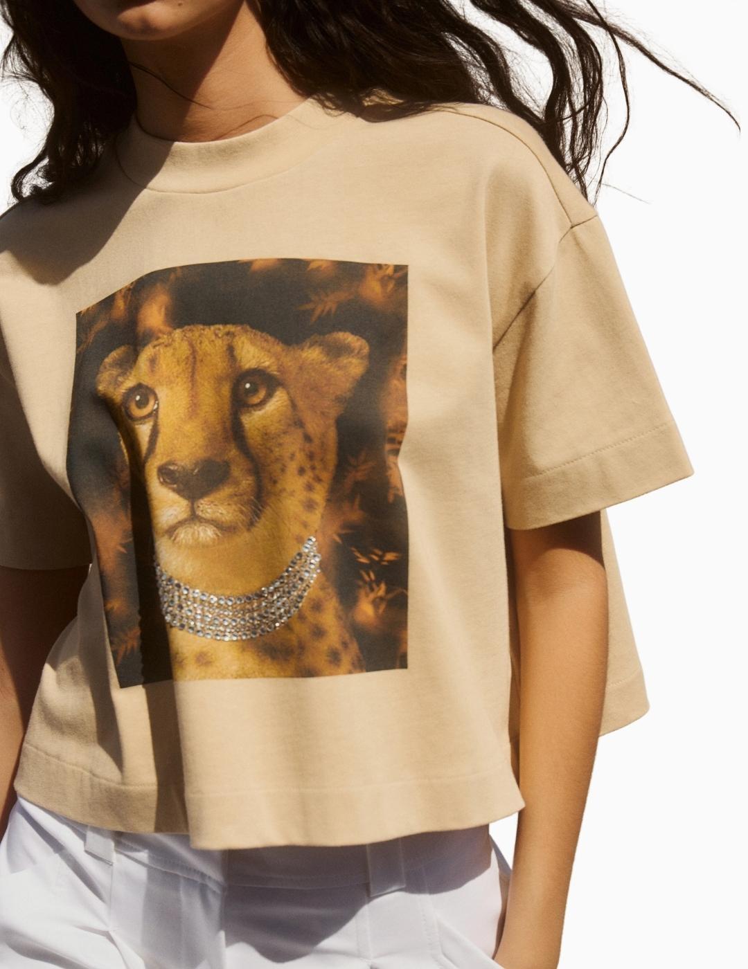 CAMISETA BSB ESTAMPADO LEOPARDO BEIGE