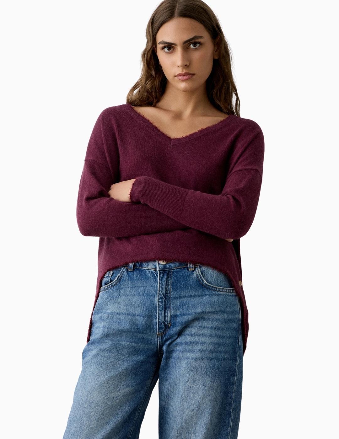 JERSEY BSB CUELLO PICO GRANATE