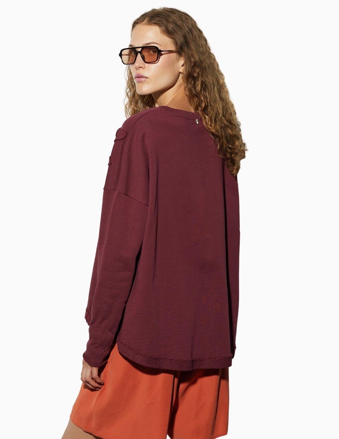 SUDADERA BSB CON FLOR EN  RELIEVE GRANATE