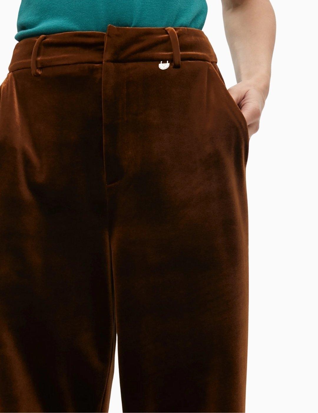 PANTALÓN LOLA CSDM VELVET WIDE LEG MARRÓN