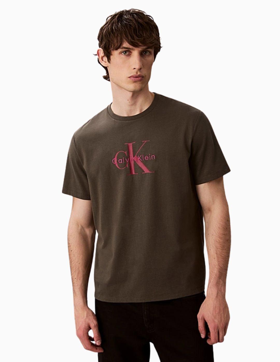 CAMISETA CALVIN KLEIN LOGO MONOGRAMA