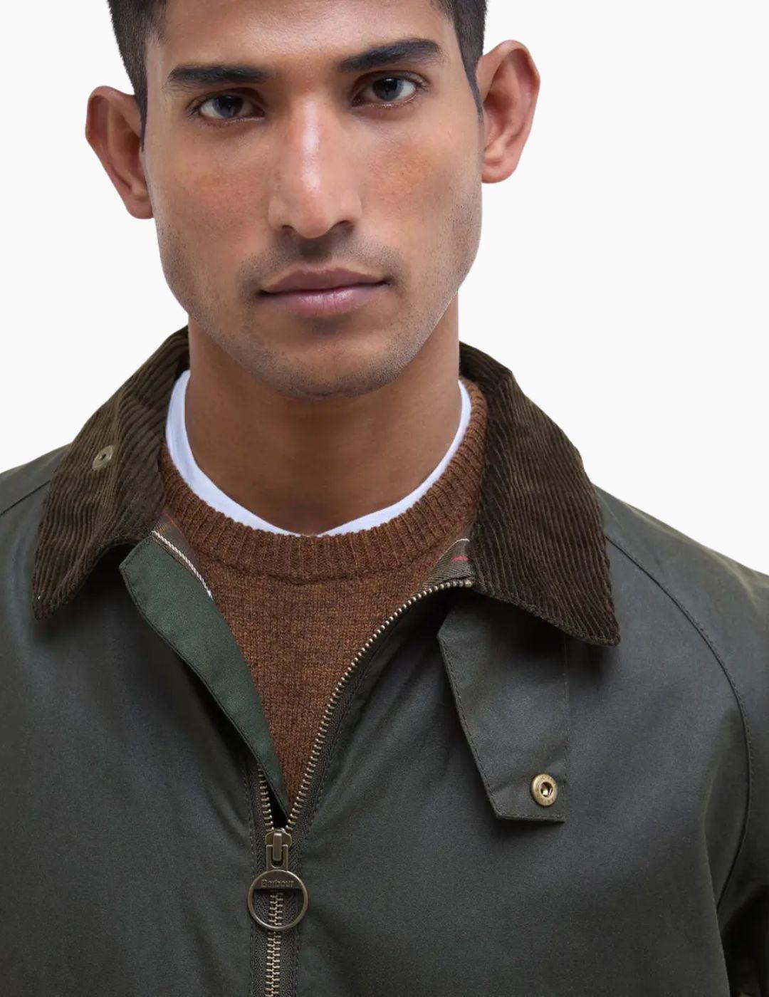 CHAQUETA BARBOUR SHORT WAXED