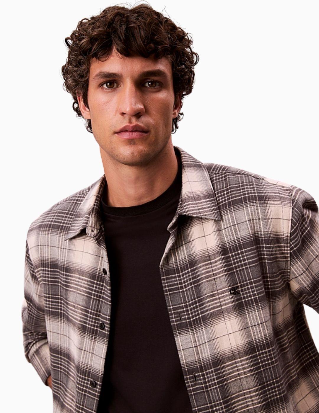 CAMISA CALVIN KLEIN A CUADROS