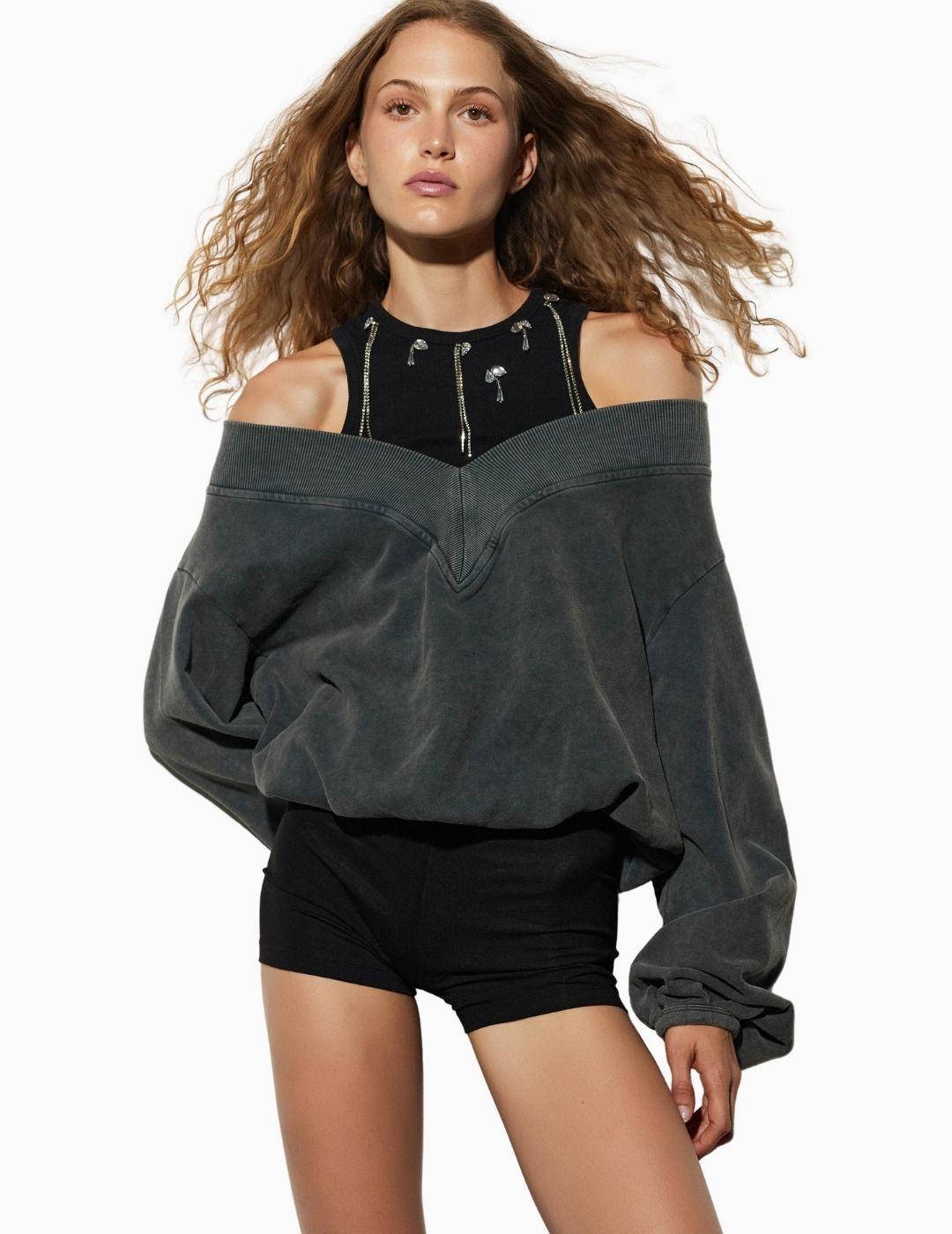 SUDADERA BSB DOBLE CON PEDRERÍA CARBÓN