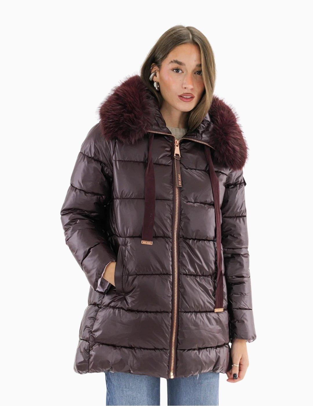 ABRIGO  BSB ACOLCHADO CAPUCHA DE PELO GRANATE