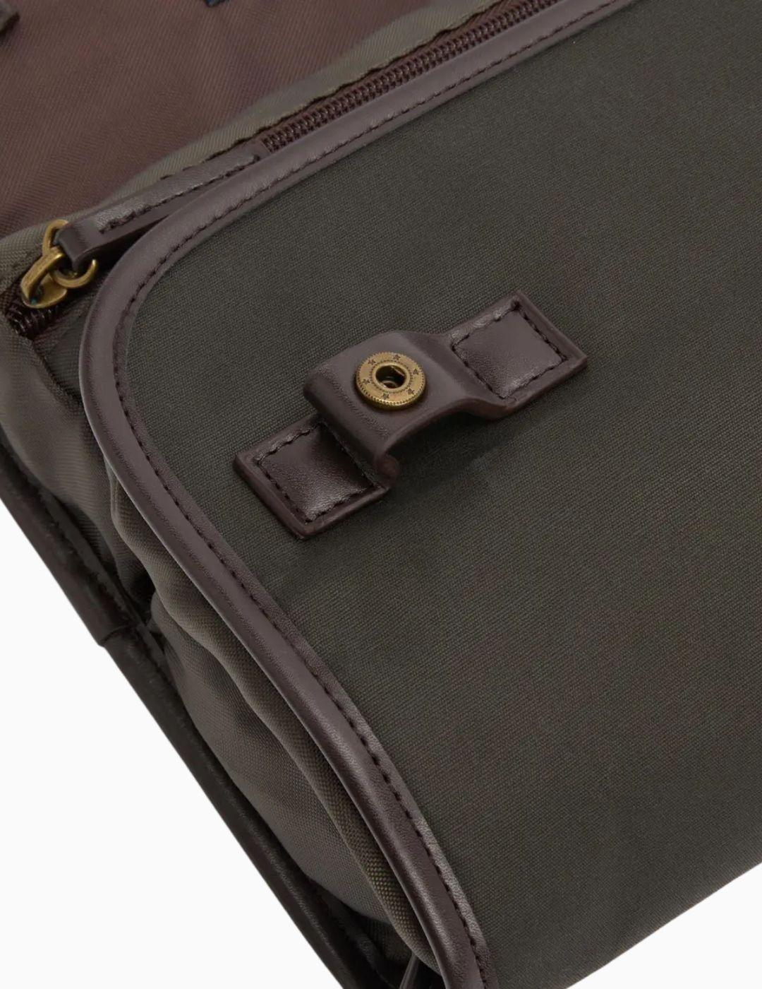 NECESER BARBOUR COLGANTE ENCERADO