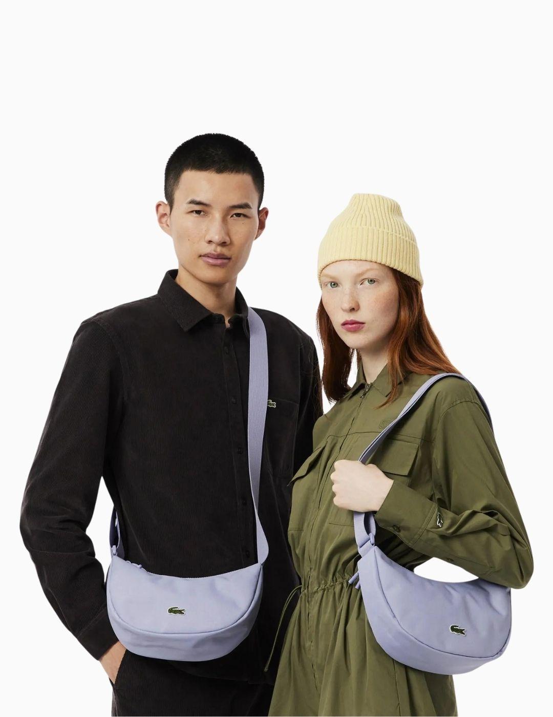 BOLSO LACOSTE MEDIA LUNA NEOCROC LAVANDA