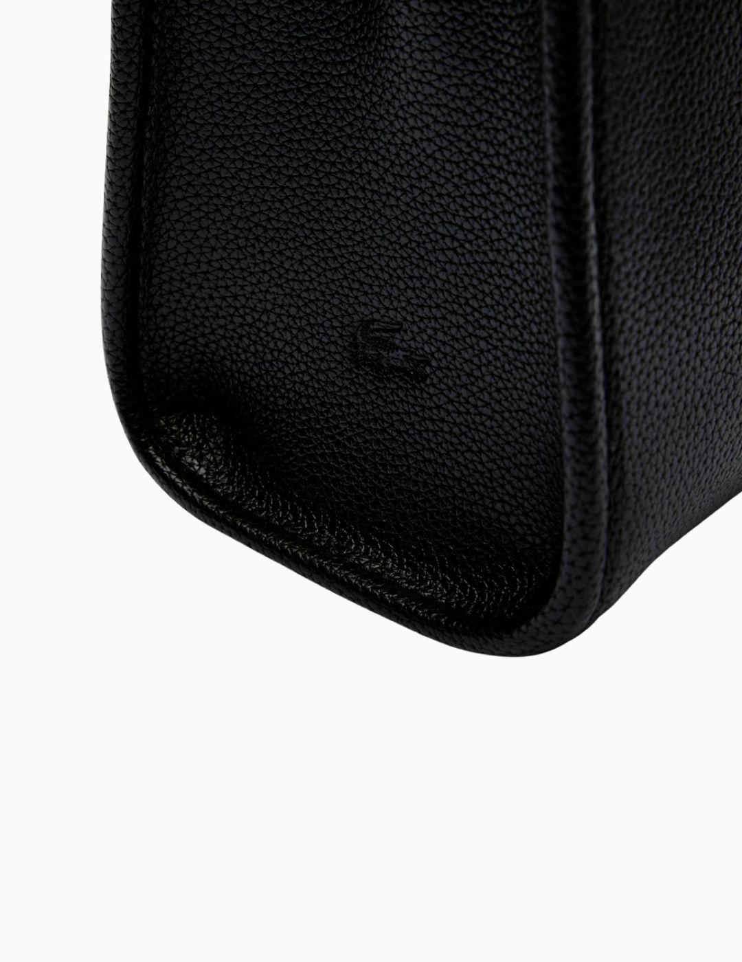 BOLSO LACOSTE TOP HANDLE PEQUEÑO NEGRO