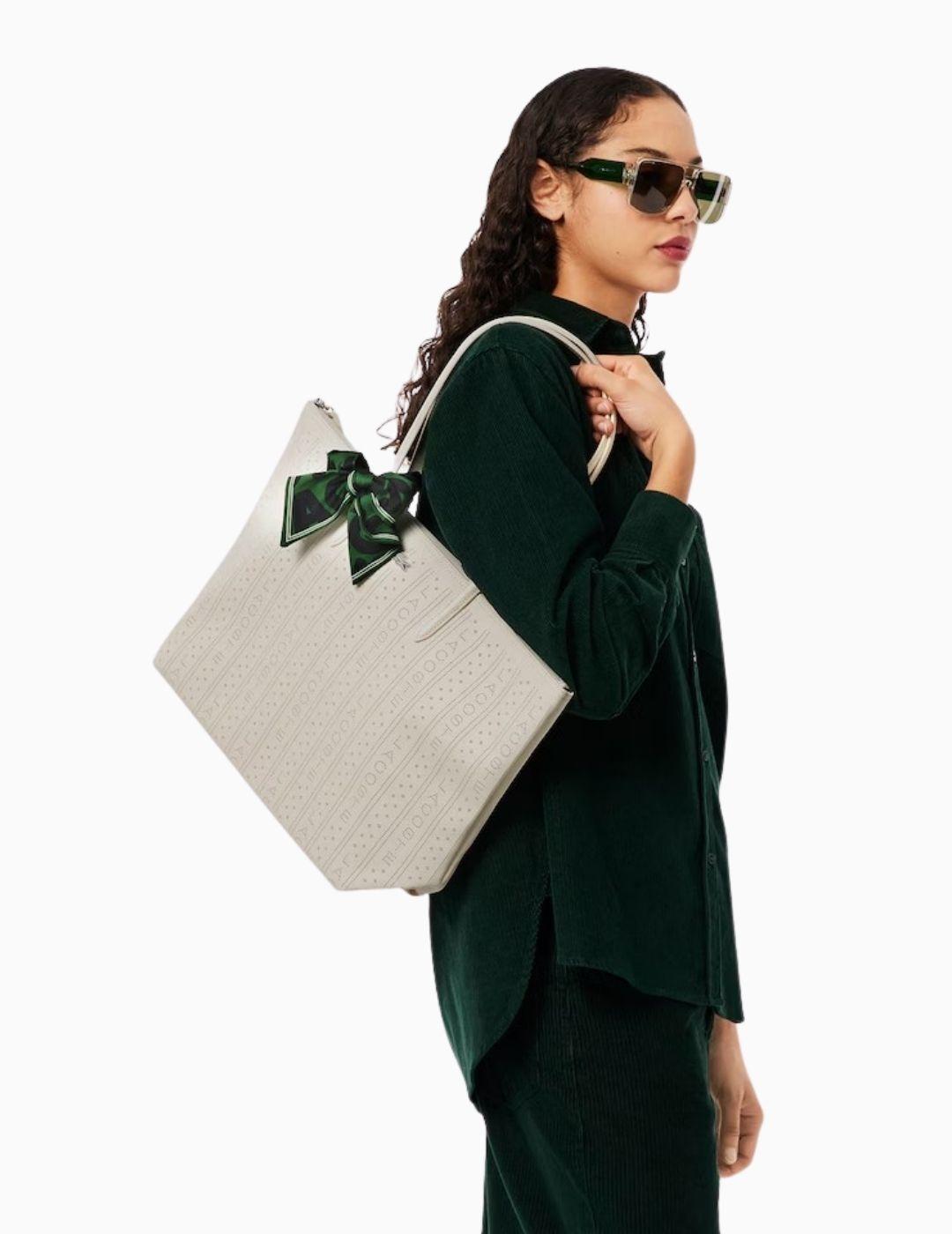 BOLSO LACOSTE GRANDE PERFORADO PUNCH WORDING LAPON